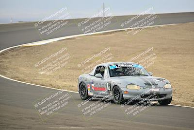 media/Jan-26-2025-CalClub SCCA (Sun) [[cfcea7df88]]/Group 4/Race/